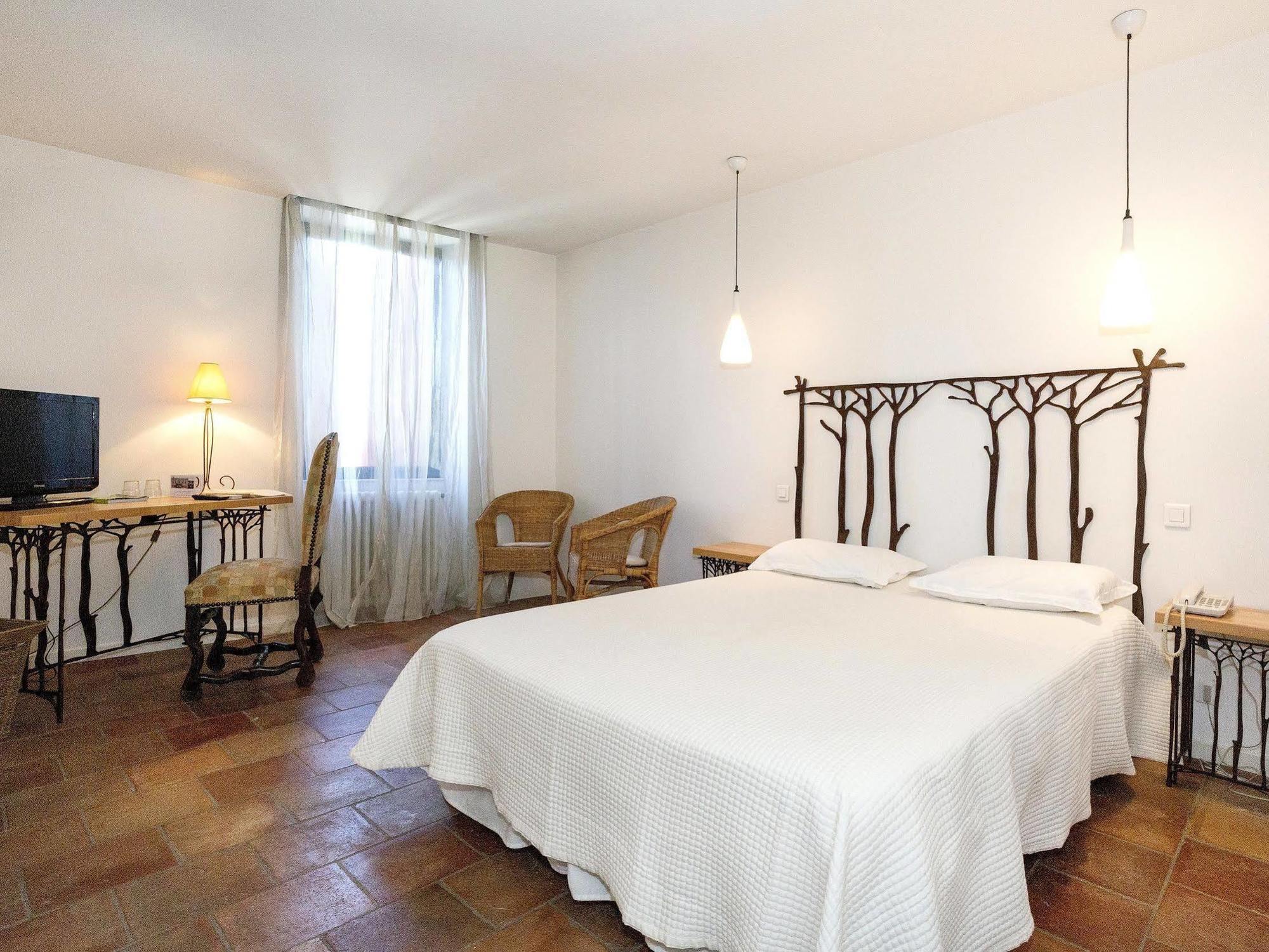 Hotel Logis - Restaurant Du Midi Revel (Haute-Garonne)